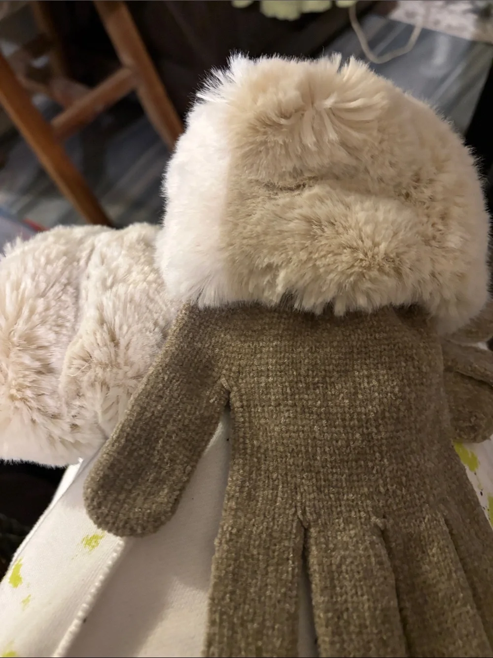 Plush Faux Fur Cuff Knit Gloves - Cream